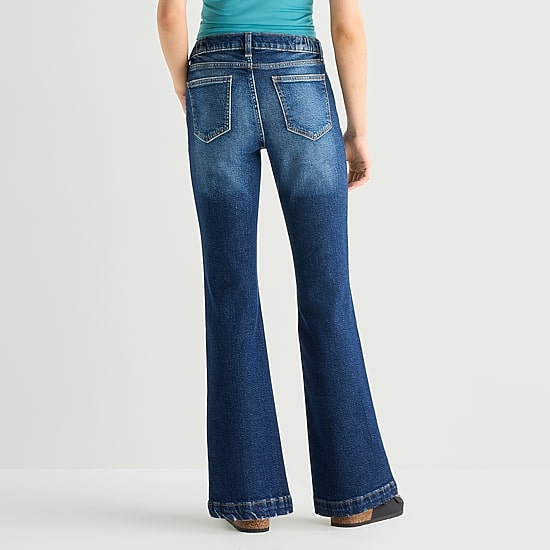 Arizona Curvy Womens Juniors Short High Rise Bootcut Jean
