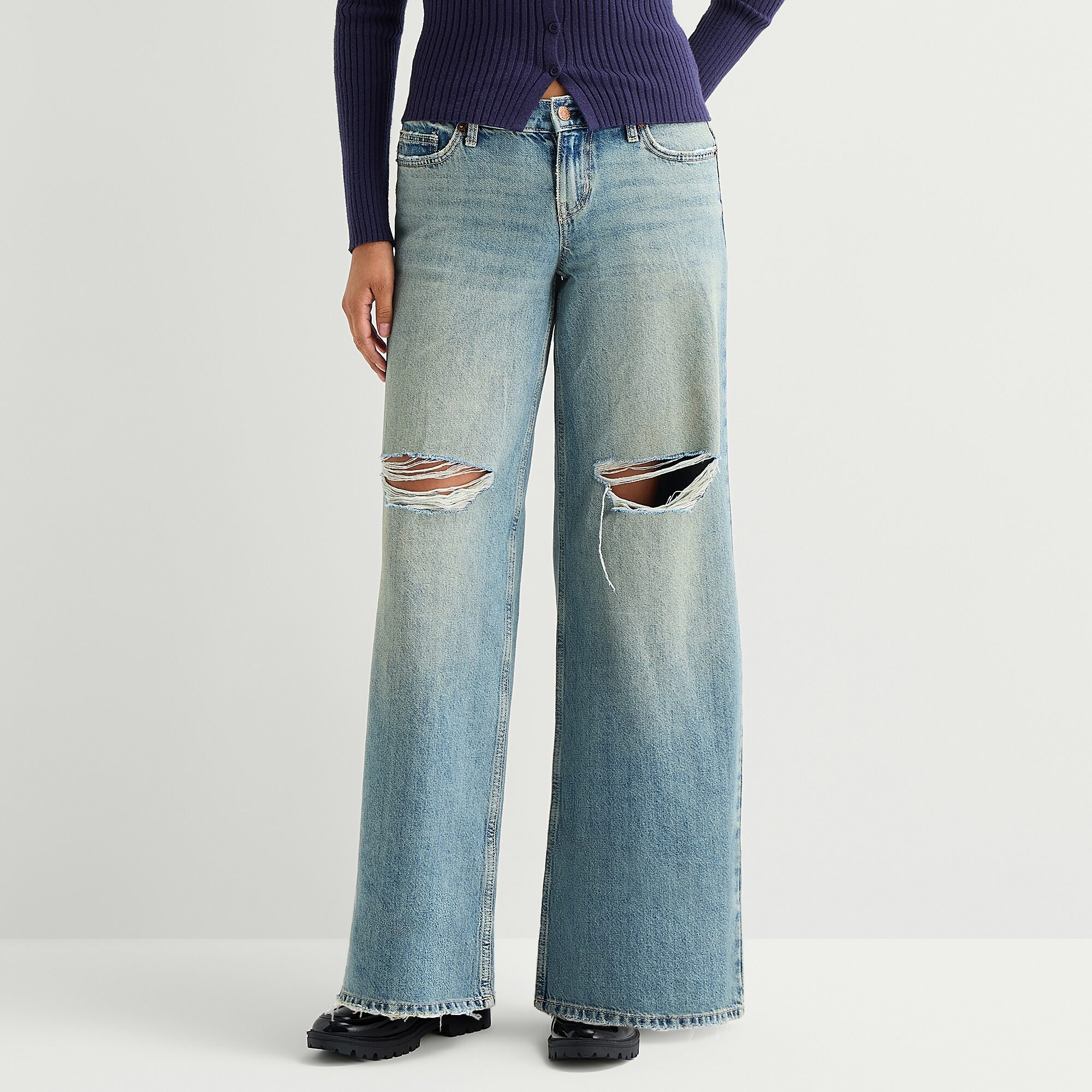 Arizona Womens Juniors Short Low Rise Baggy Fit Jean