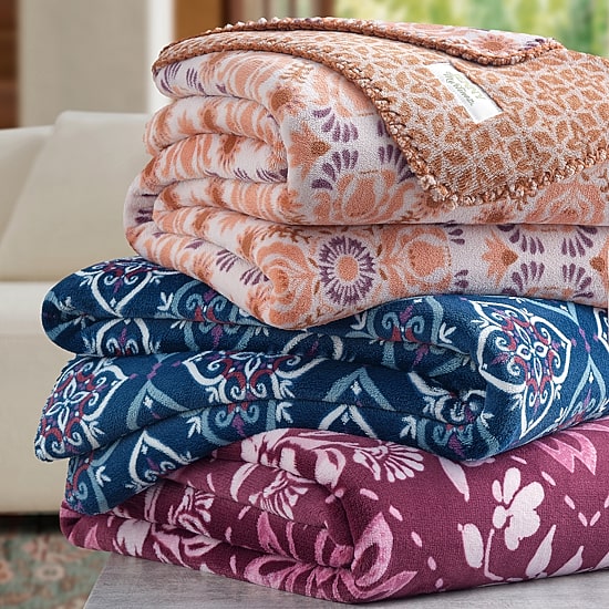 Jenny Martinez Sonora Reversible Coco Plush Throw
