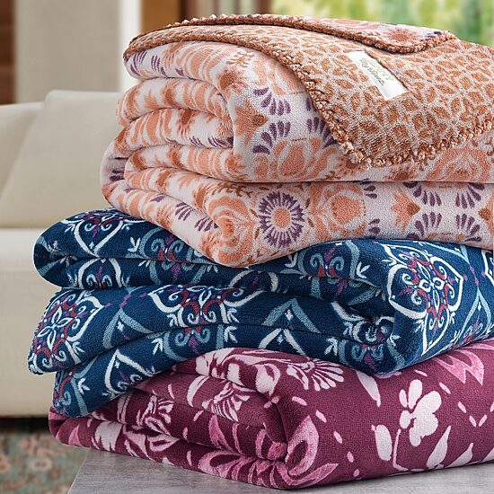 Jenny Martinez Sonora Reversible Coco Plush Throw