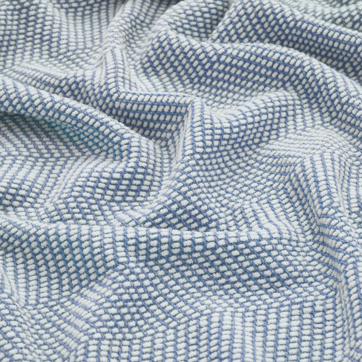 SUPERIOR® Chrisney Chevron Woven All Season 100% Cotton Layering Midweight Blanket