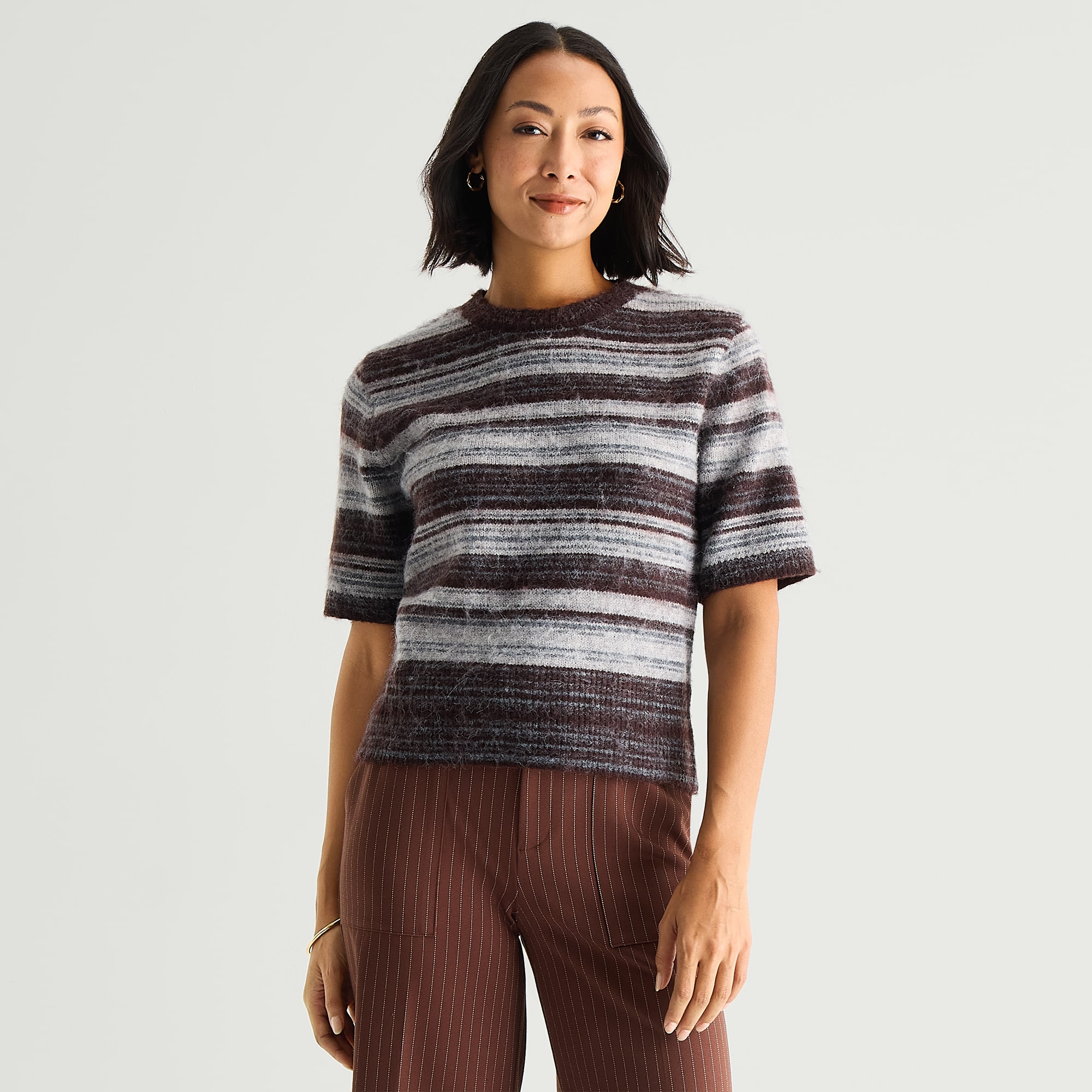 Liz Claiborne Womens Crew Neck Elbow Sleeve Pullover Sweater