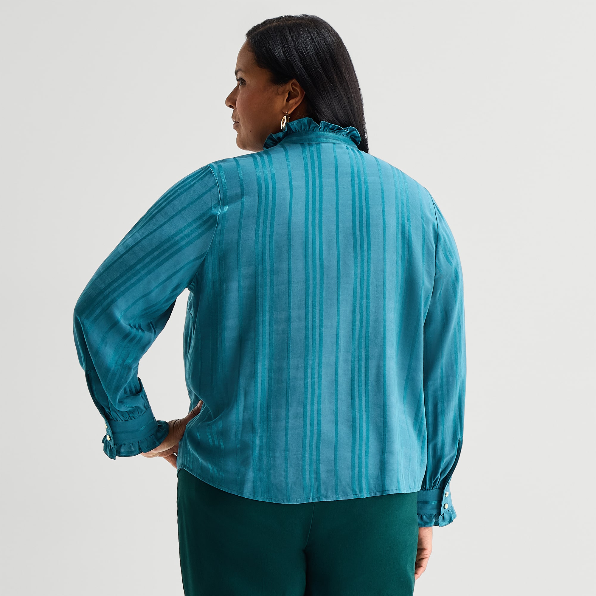 Liz Claiborne Womens Plus Mock Neck Long Sleeve Blouse