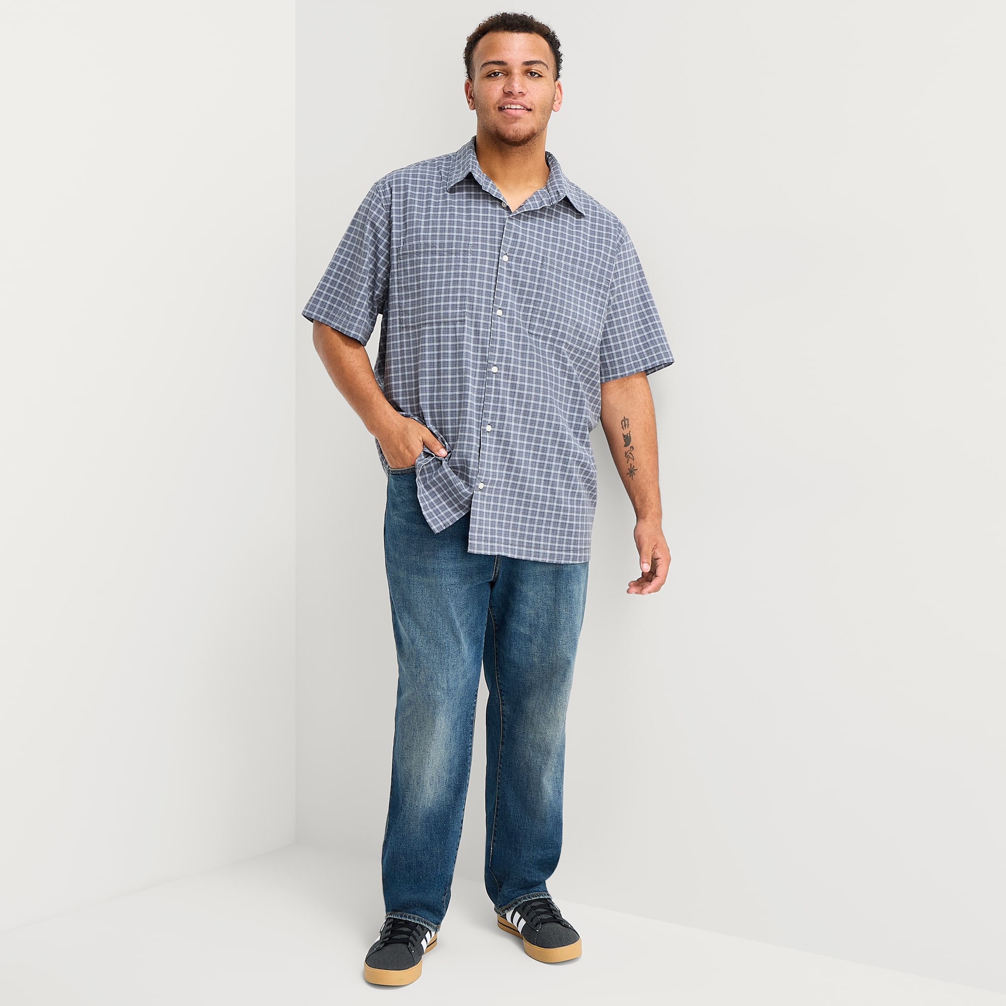 Arizona Mens Short Sleeve Boxy Fit Big and Tall Button-Down Shirt