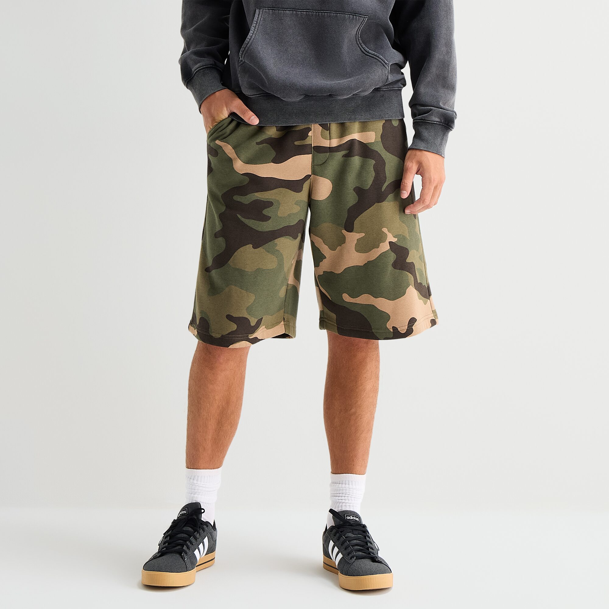 Arizona Baggy Fit Fleece Mens 12" Pull-On Short