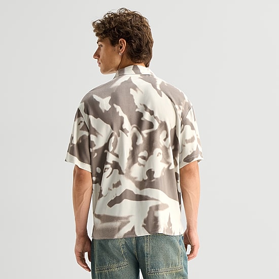 Arizona Mens Short Sleeve Regular Fit Button-Down Shirt