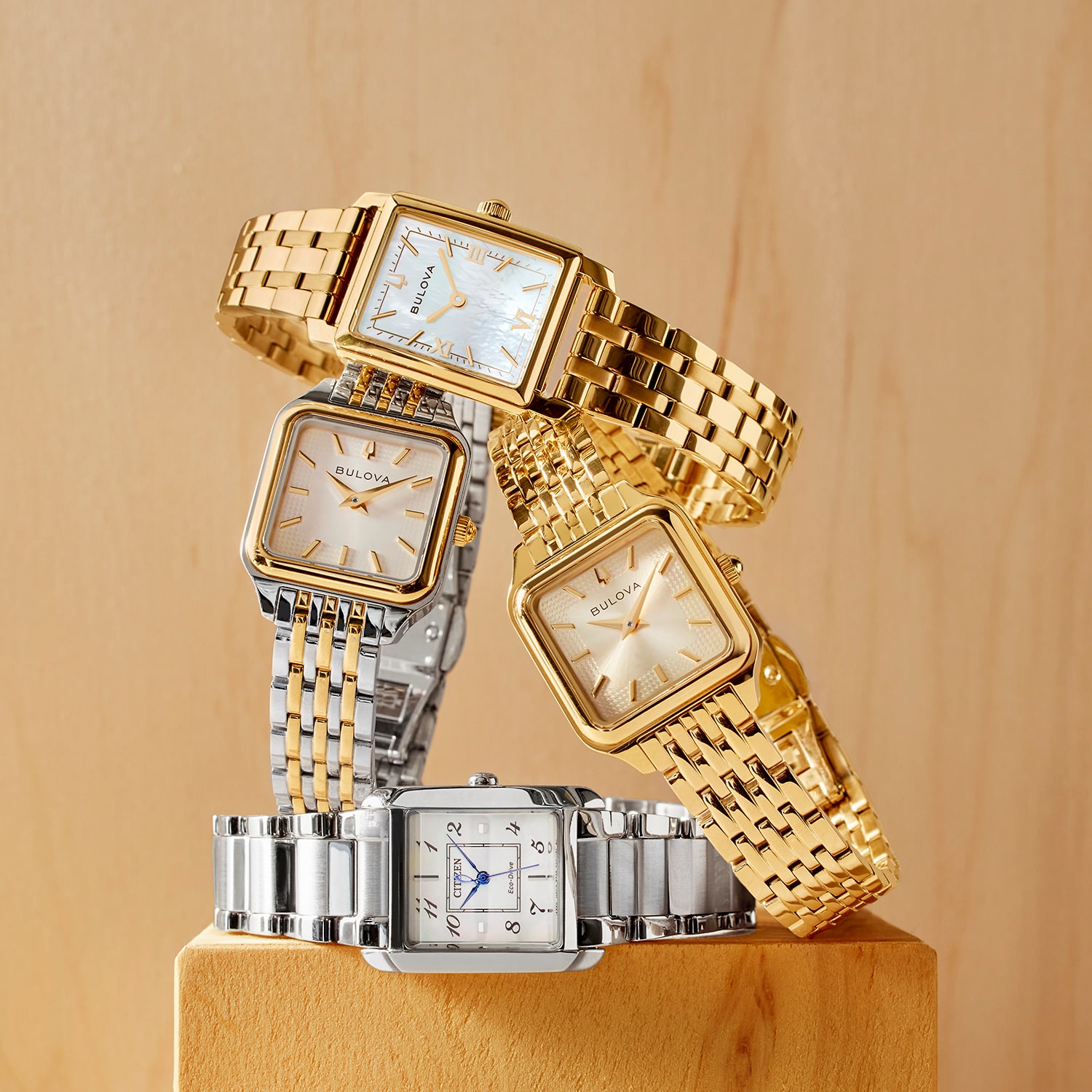 Citizen Bianca Womens Silver Tone Stainless Steel Bracelet Watch Ew5600-52d