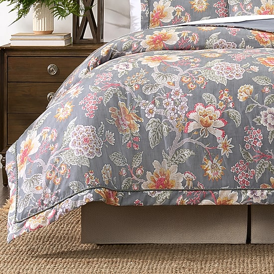 Rose Tree Mia 4-pc. Comforter Set