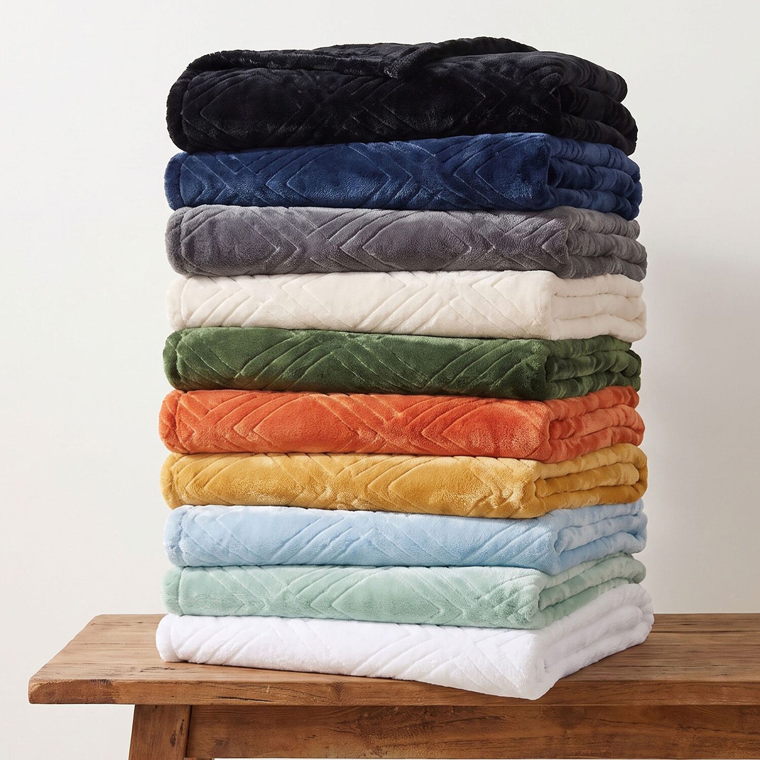 SUPERIOR® Alaska Quilted Diamond Embossed Breathable Polyester Fleece Lightweight Blanket