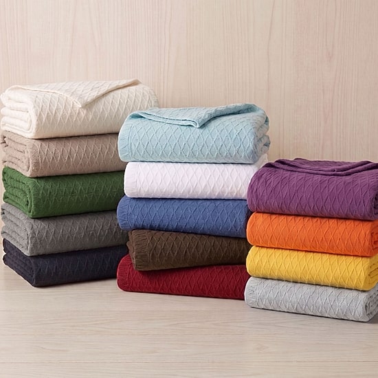 SUPERIOR® Diamond Weave Breathable Ultra-Soft 100% Cotton Midweight Diamond Blanket