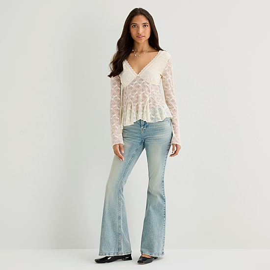 Arizona Womens Juniors V Neck Long Sleeve Lace Blouse