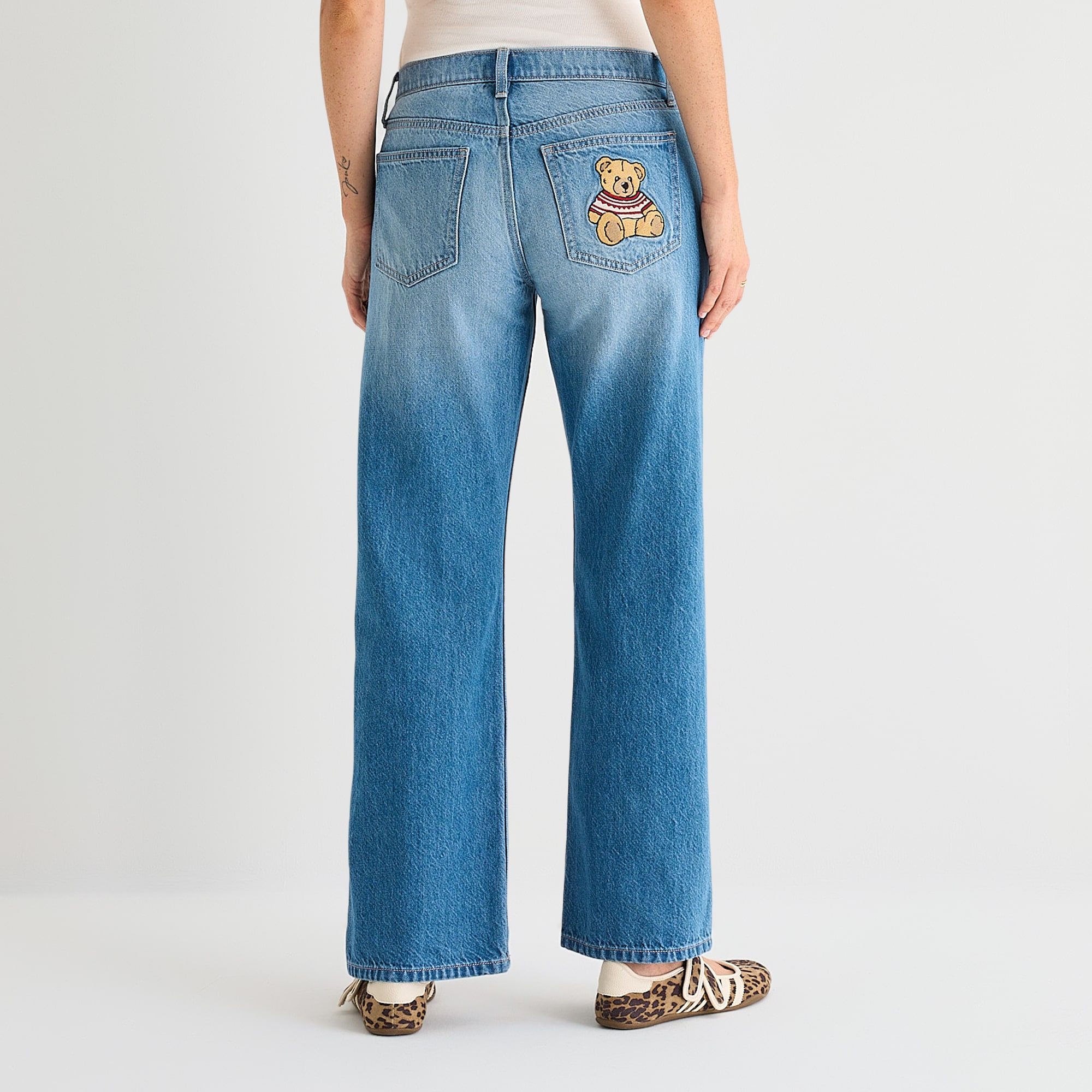 Arizona Womens Juniors Low Rise Straight Leg Jean