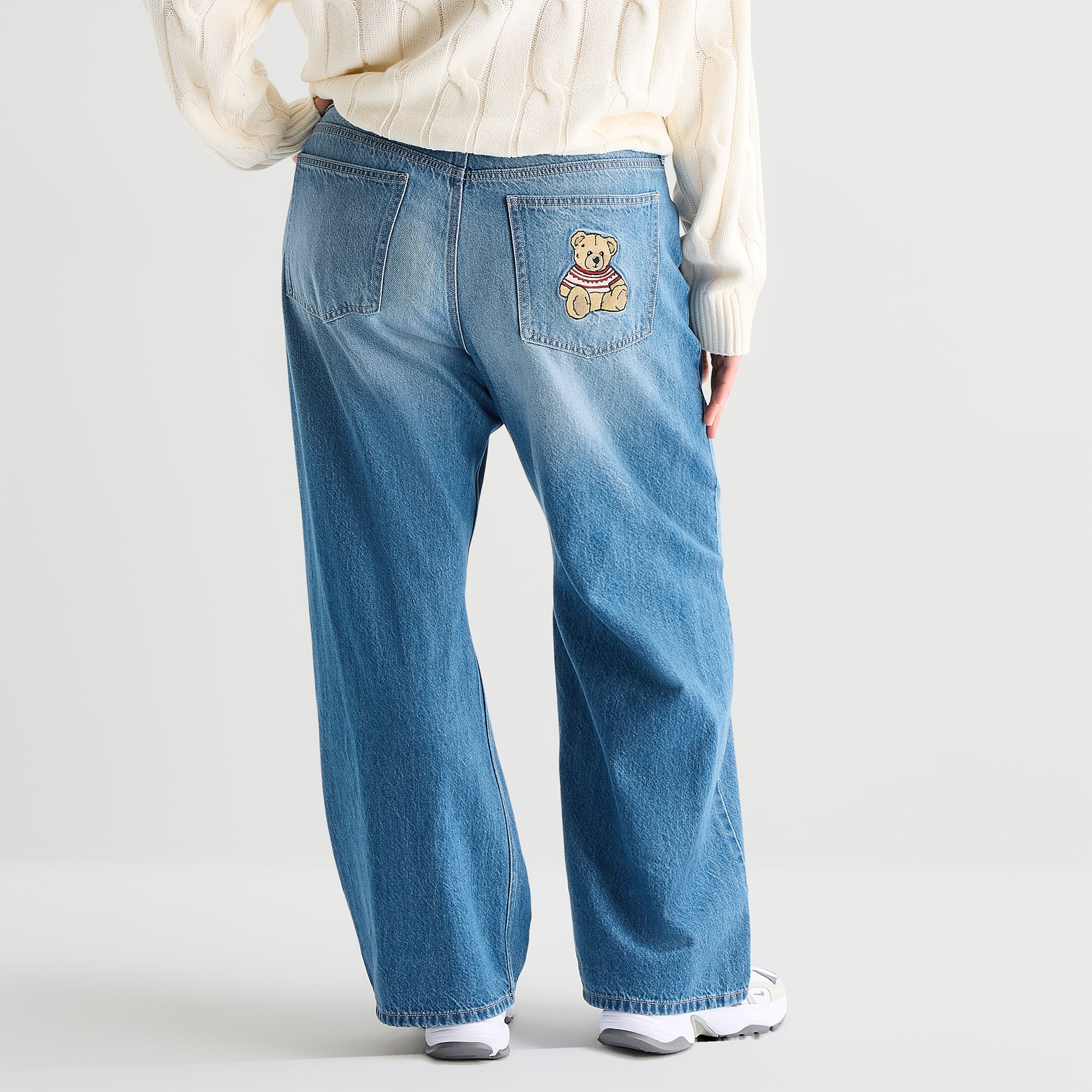 Arizona Womens Juniors Low Rise Straight Leg Jean