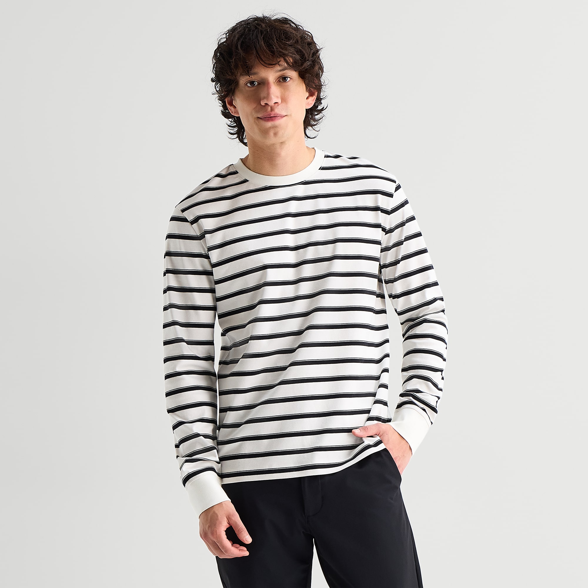 Stylus Mens Crew Neck Long Sleeve T-Shirt