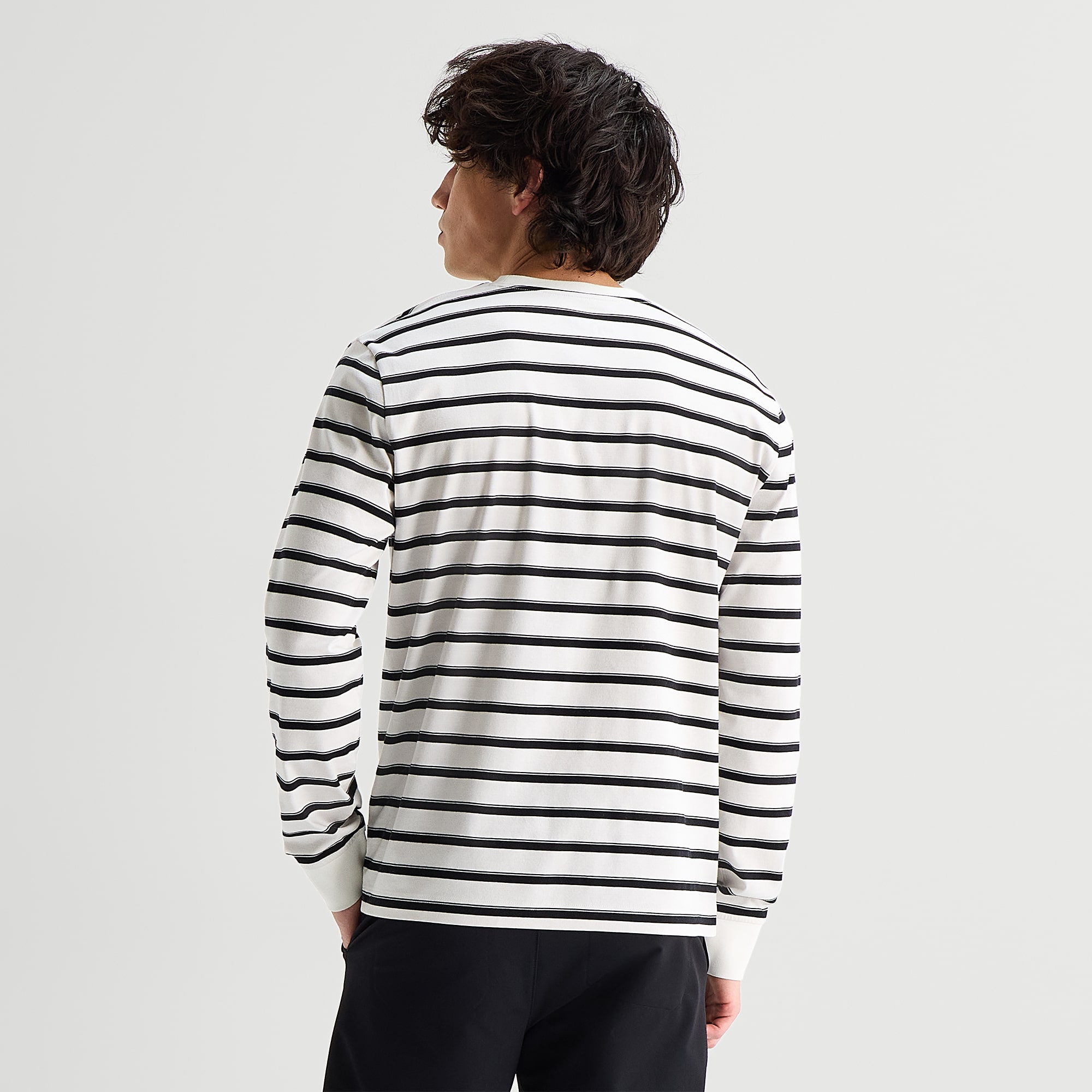 Stylus Mens Crew Neck Long Sleeve T-Shirt