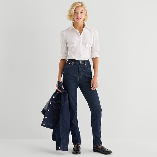 Marilyn Monroe Womens Long Sleeve Cuffed Regular Fit Button-Down Shirt