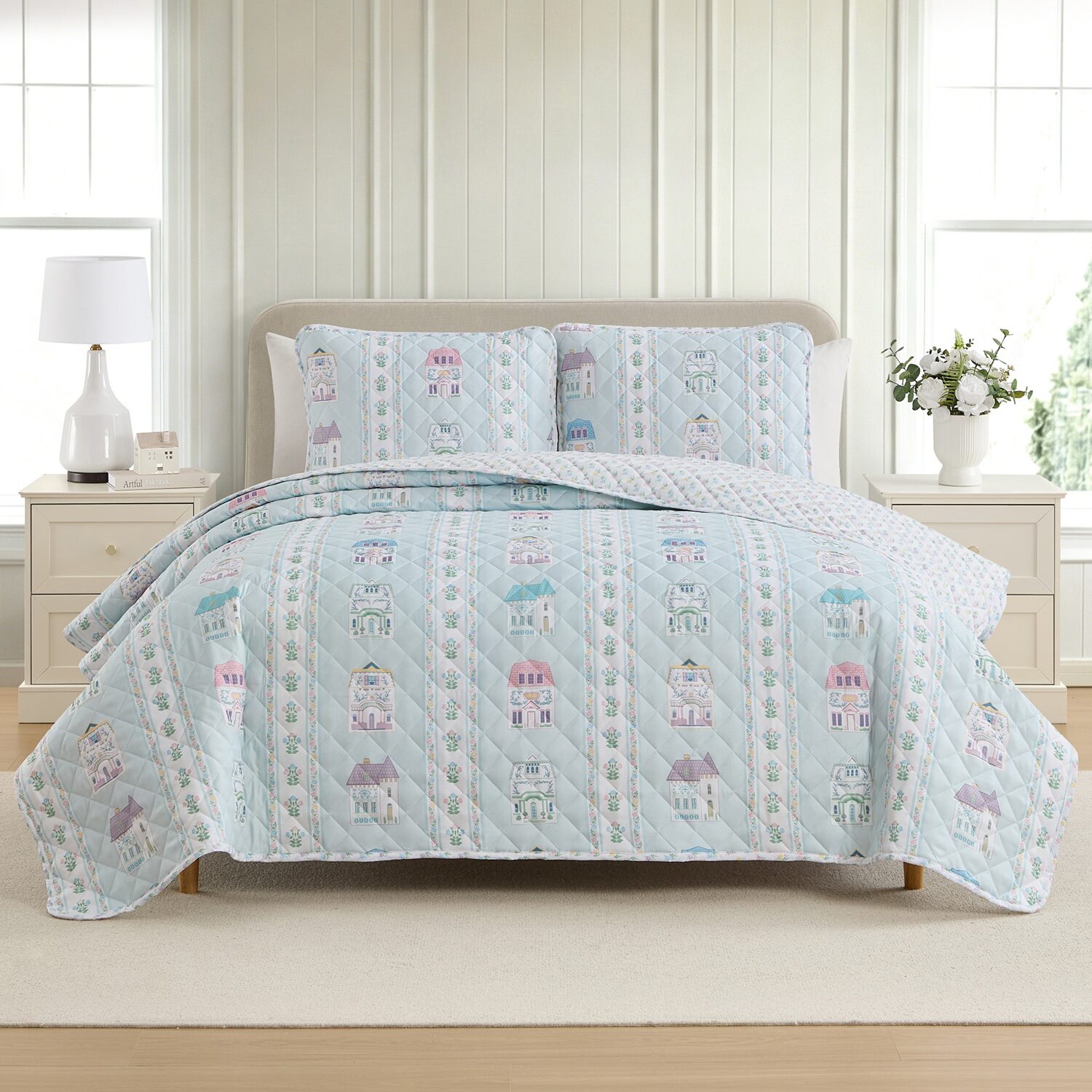 Lenox Printed Reversible Easy Care Wrinkle Resistant Quilt Set
