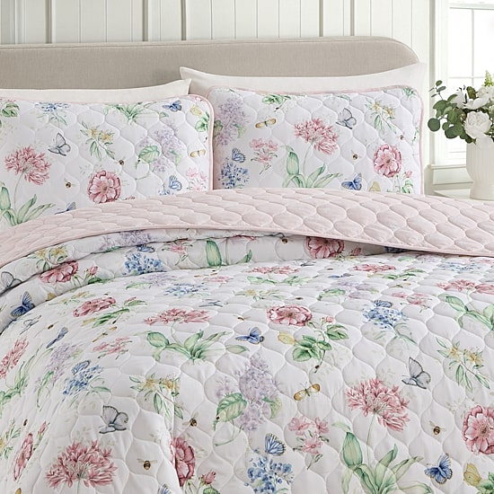 Lenox Butterfly Meadow Printed Reversible Easy Care Wrinkle Resistant Quilt Set