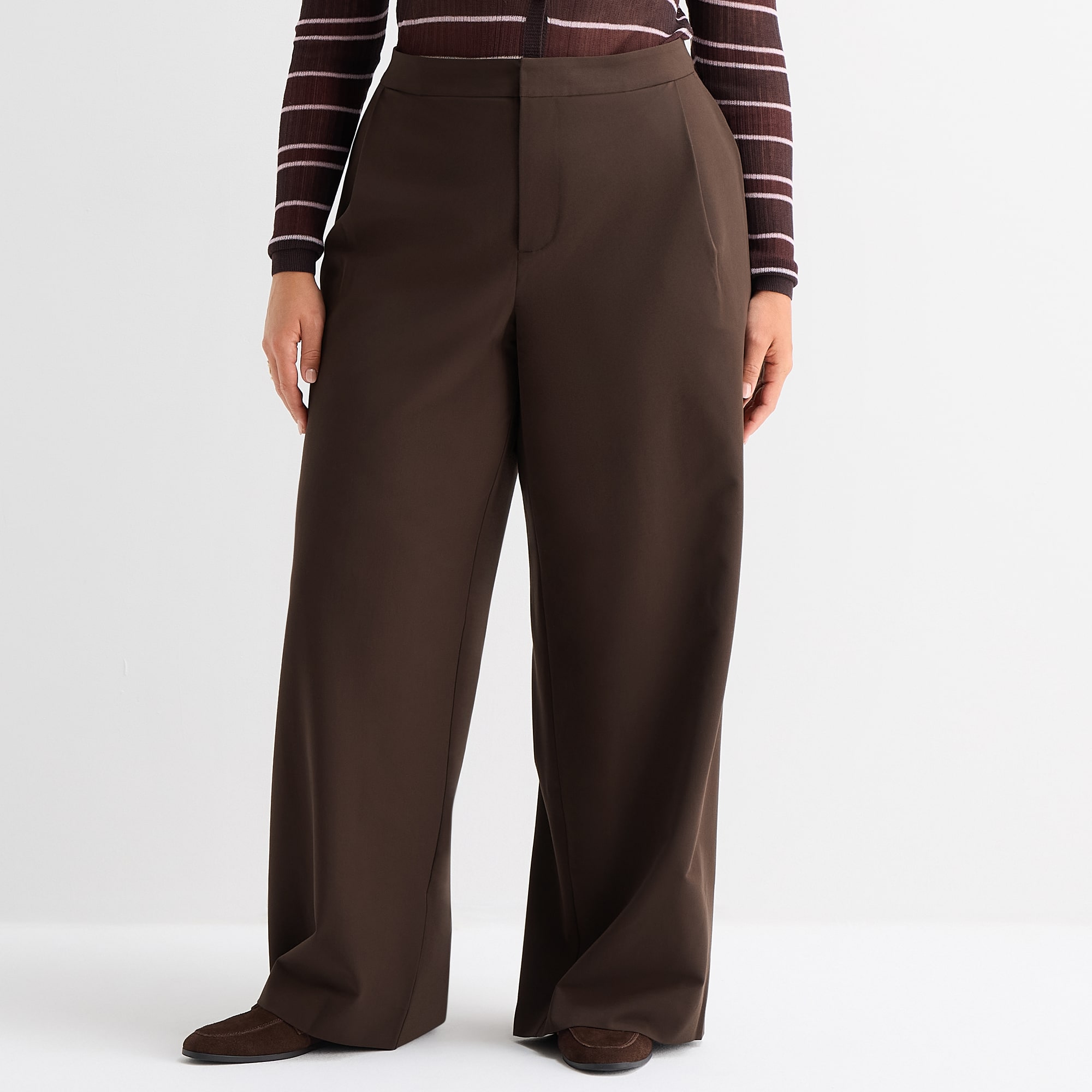 Ashley Graham Women's Plus Easy Pleated Trouser