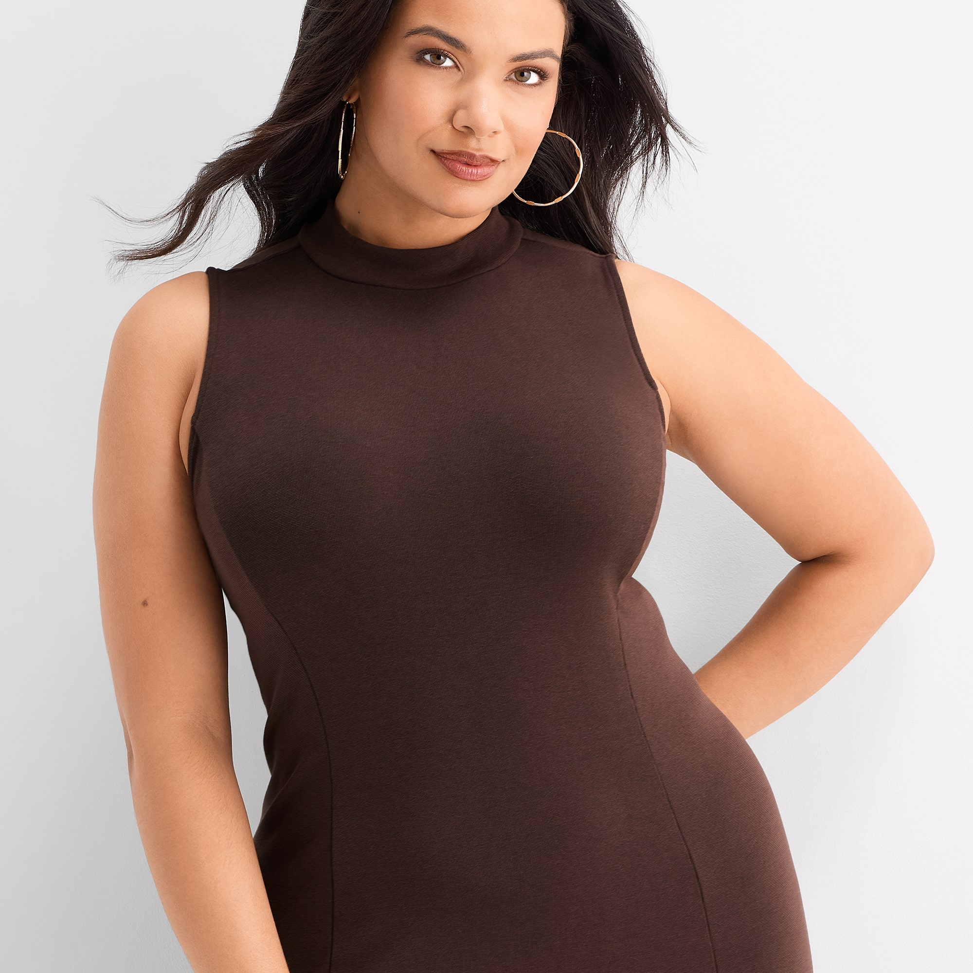 Ashley Graham Women's Plus Sleeveless Mock Neck Maxi Dress