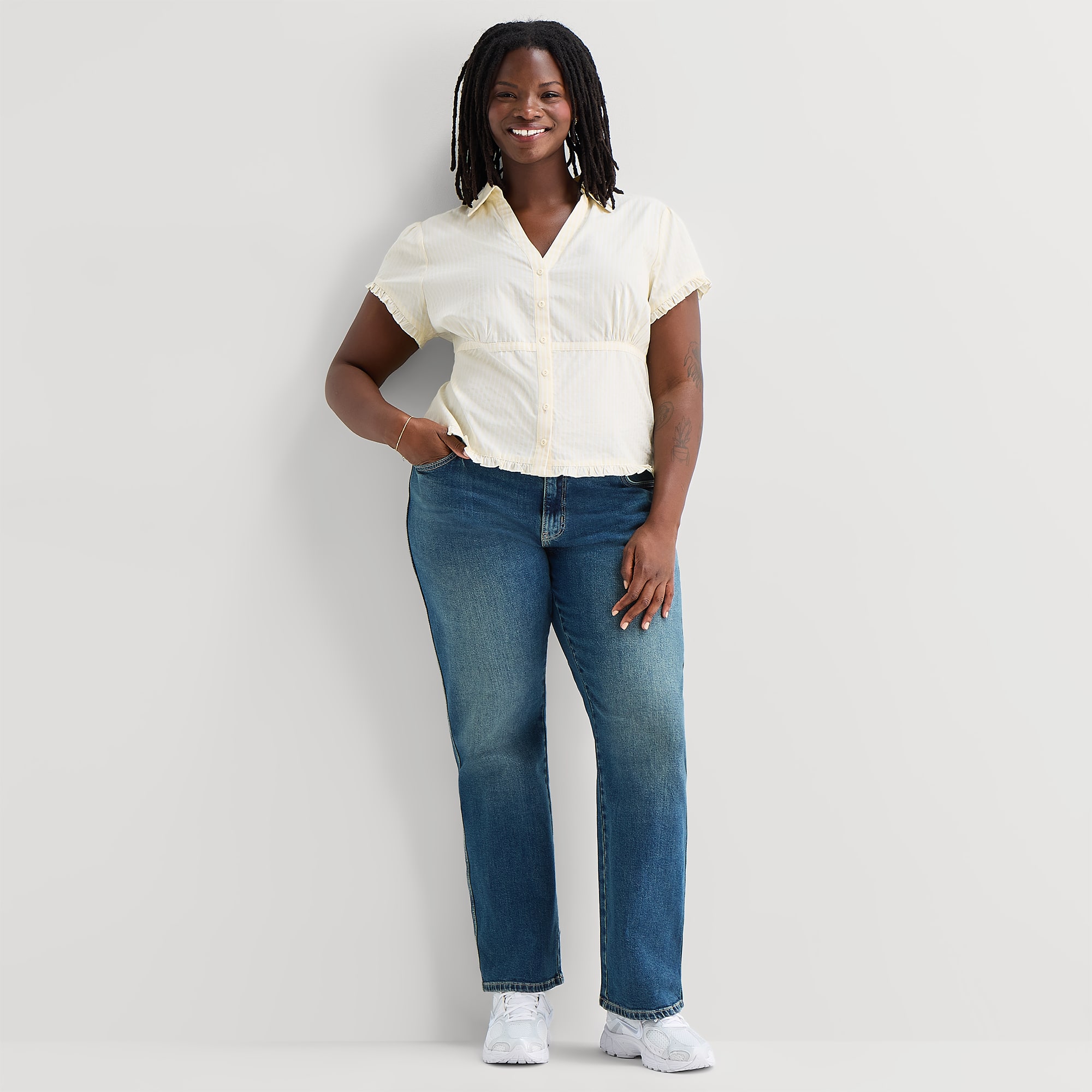 Forever 21 Womens Juniors Plus Crew Neck Puffed Short Sleeve Regular Fit Button-Down Shirt