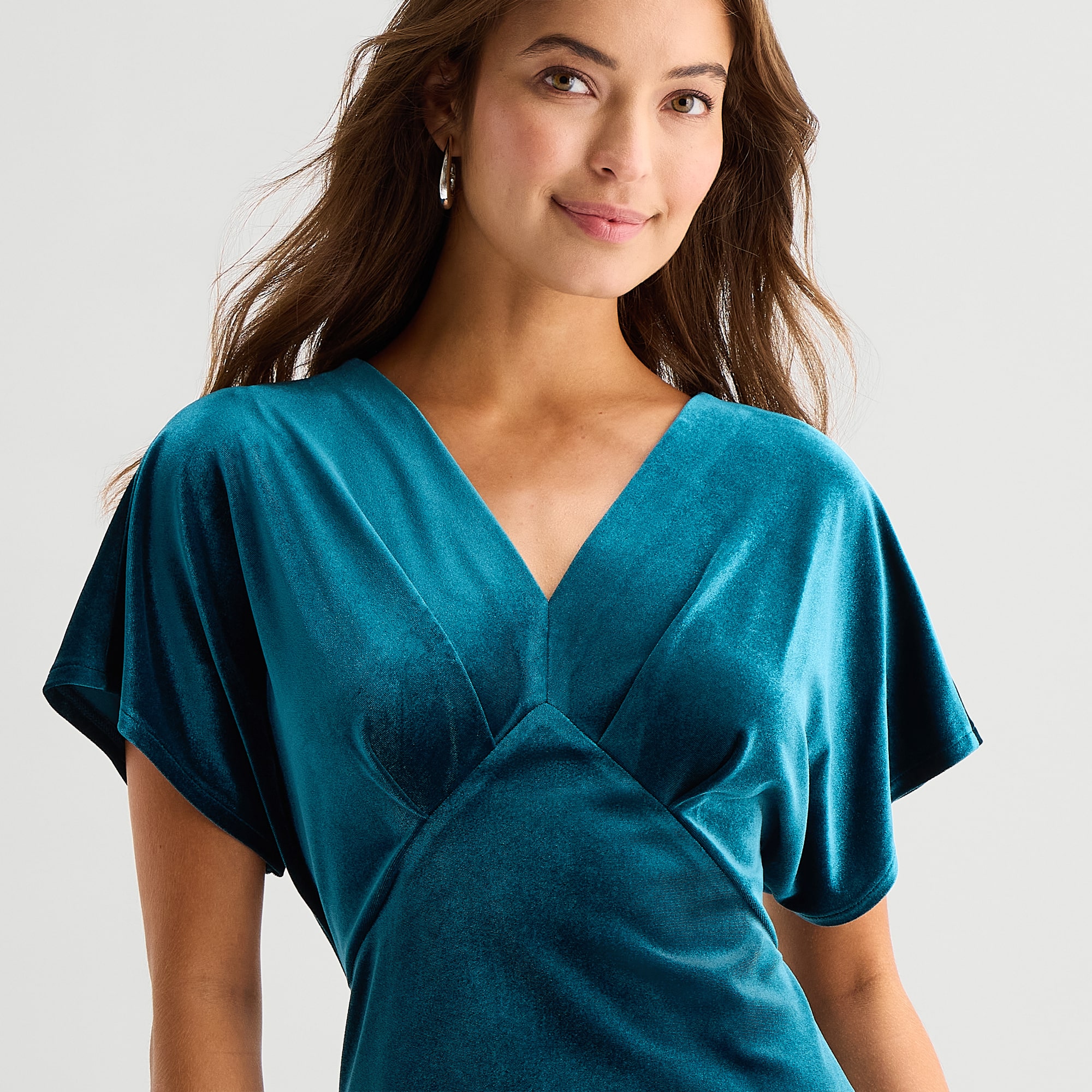 Be by CHETTA B Womens Petite Midi V Neck Short Sleeve Drop Shoulder Velvet Fit + Flare Dress