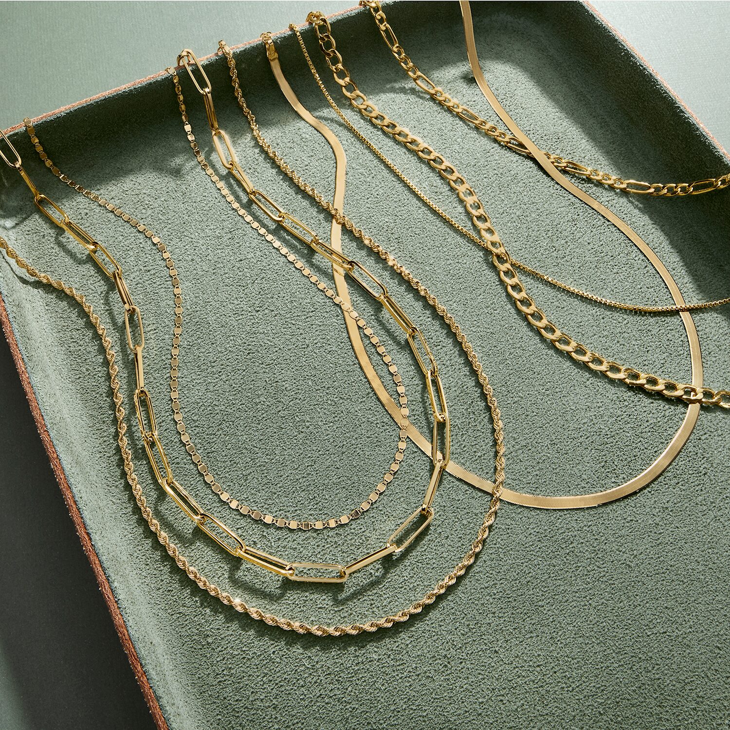Made in Italy Womens 14K Gold 20 Inch Box Chain Necklace