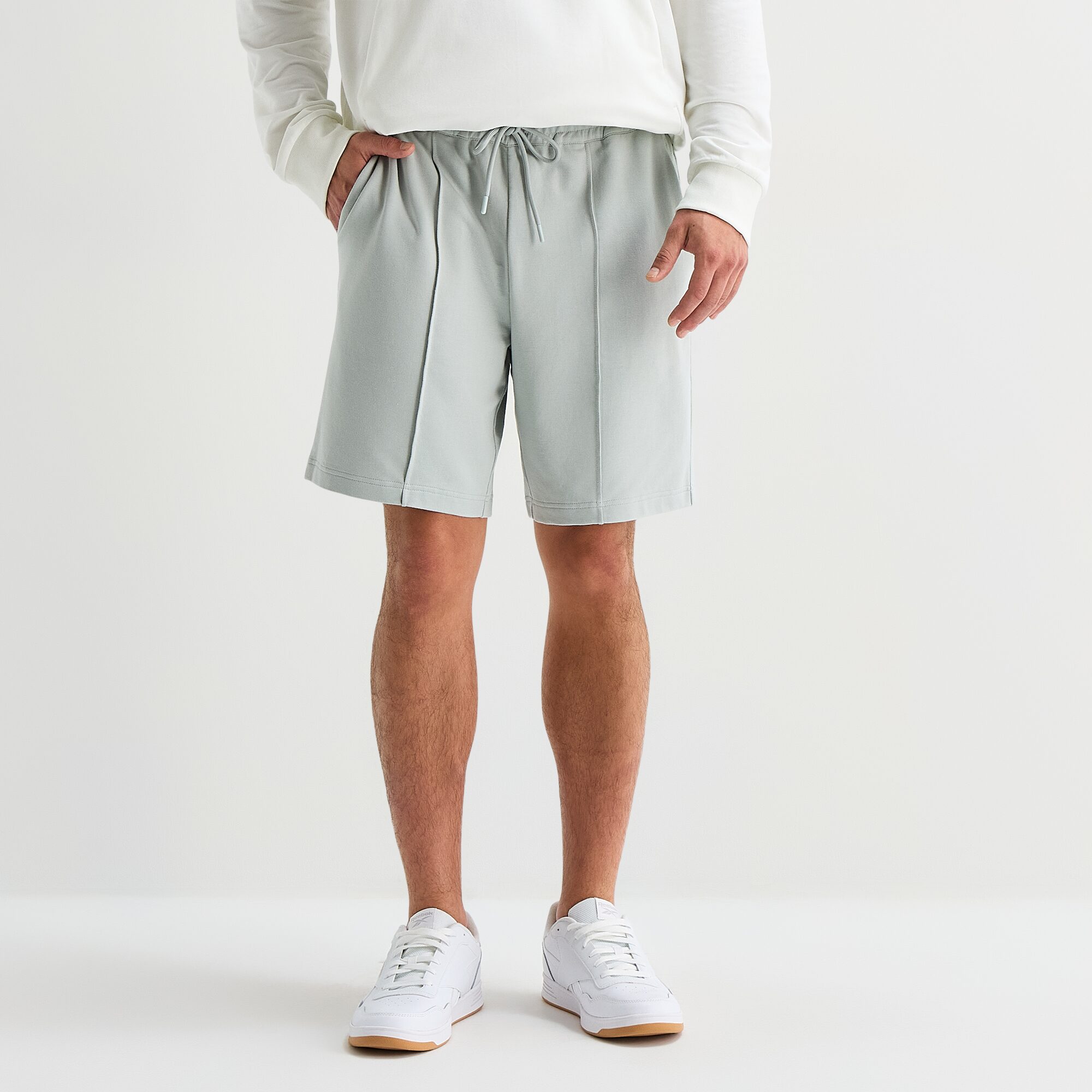Stylus Mens 8" Drawstring Waist Pull-On Short
