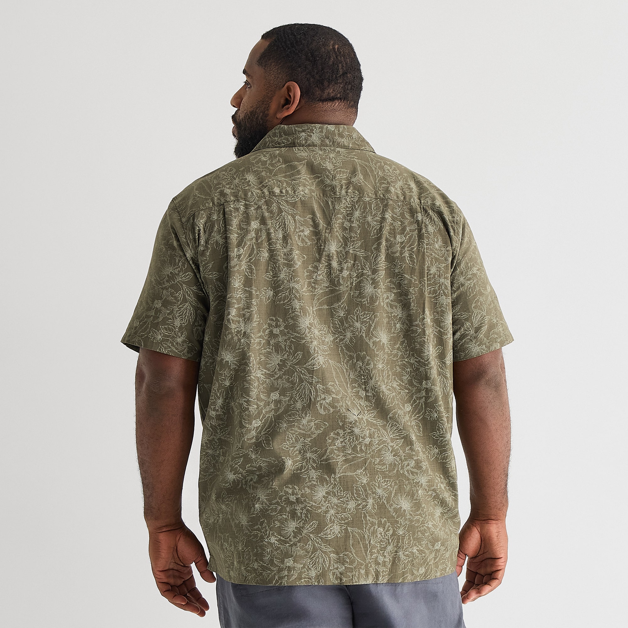 mutual weave Mens Short Sleeve Boxy Fit Big and Tall Button-Down Shirt
