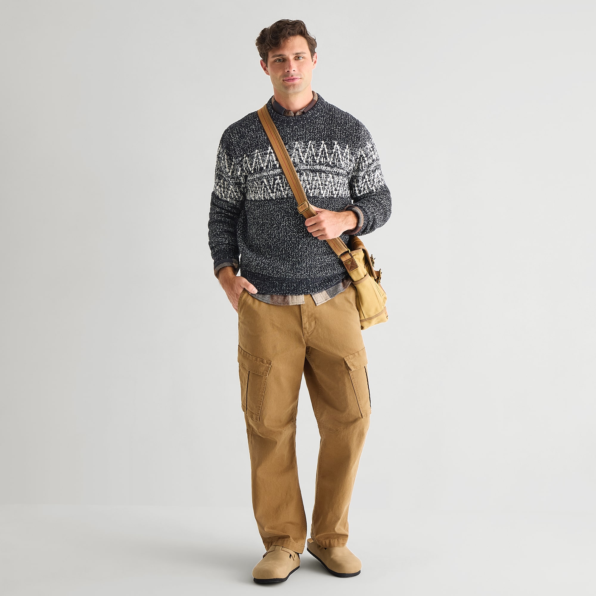 mutual weave Mens Crew Neck Long Sleeve Pullover Sweater