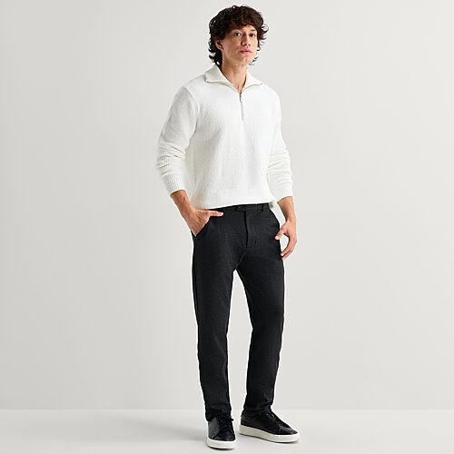 Stylus Mens Regular Fit Flat Front Pant In Black