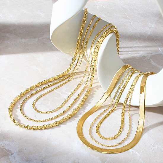 Made in Italy Womens 14K Gold 18 Inch Herringbone Chain Necklace