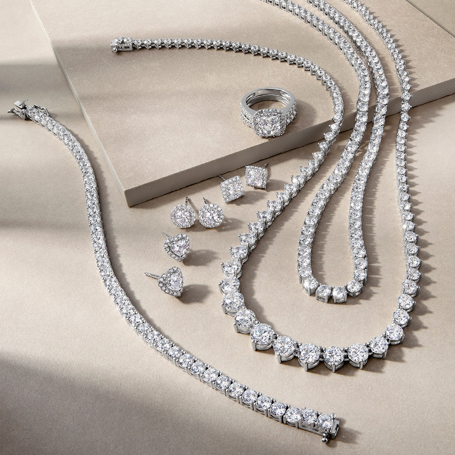 DiamonArt® Sterling Silver 20¾ CT. T.W. Cubic Zirconia Graduated Link Necklace