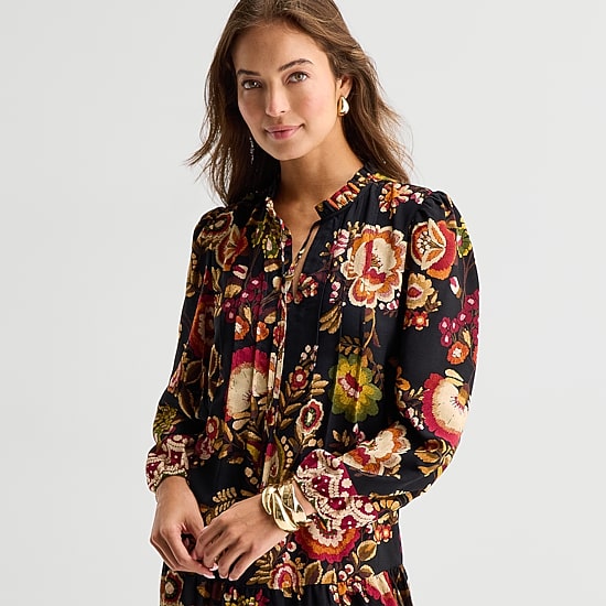 Maia Womens V Neck Long Sleeve Floral Shift Dress