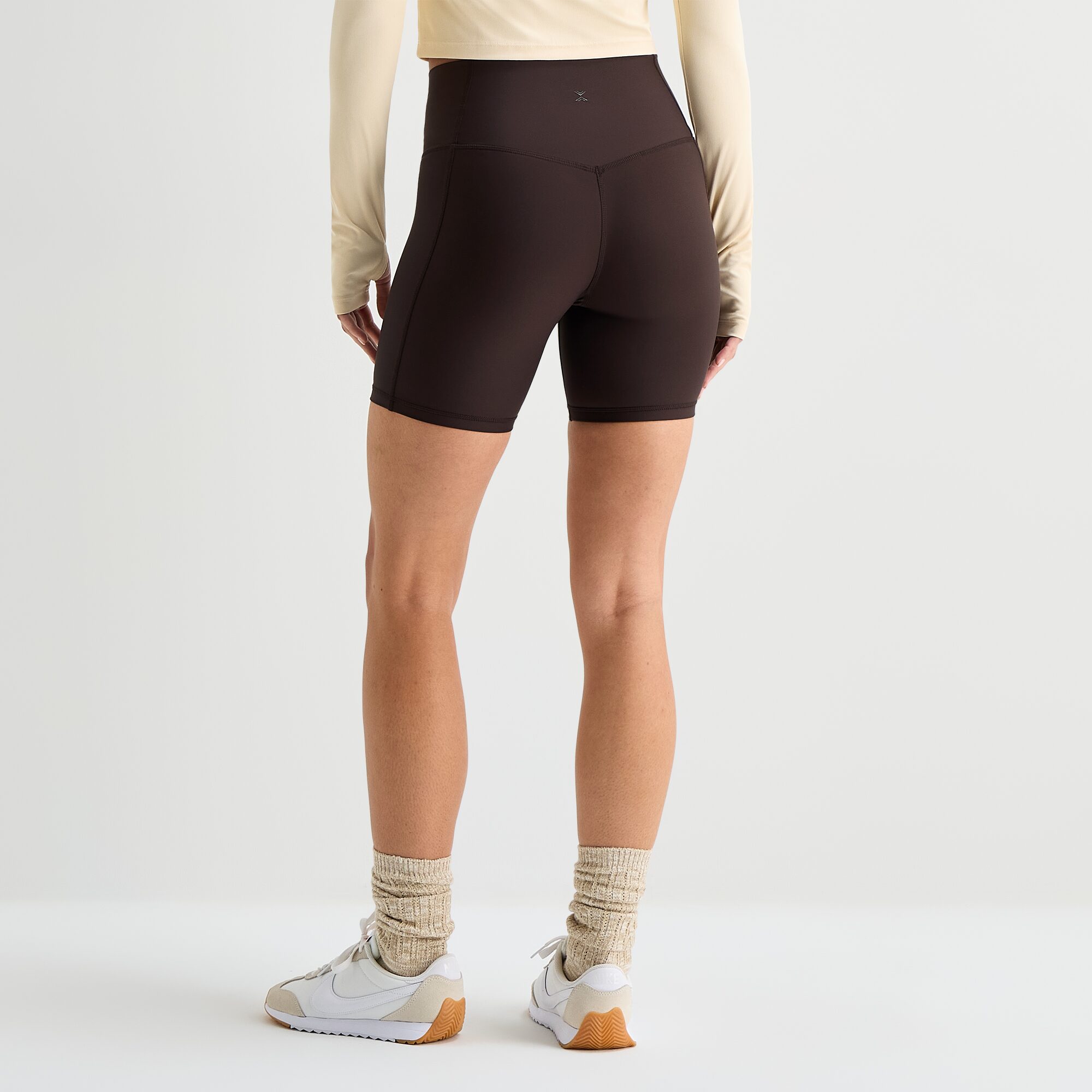 Xersion EverContour+ Womens 6" High Rise Quick Dry Bike Short
