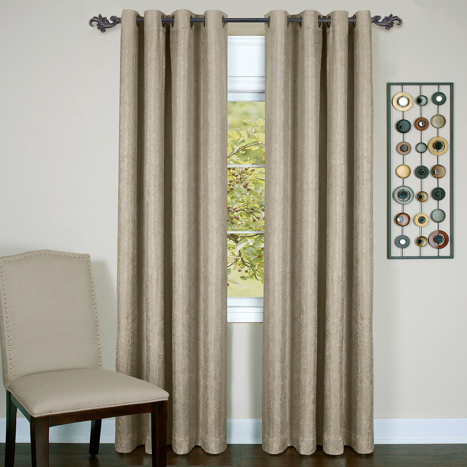 Achim Regal ¾ Adjustable 3/4 Curtain Rod