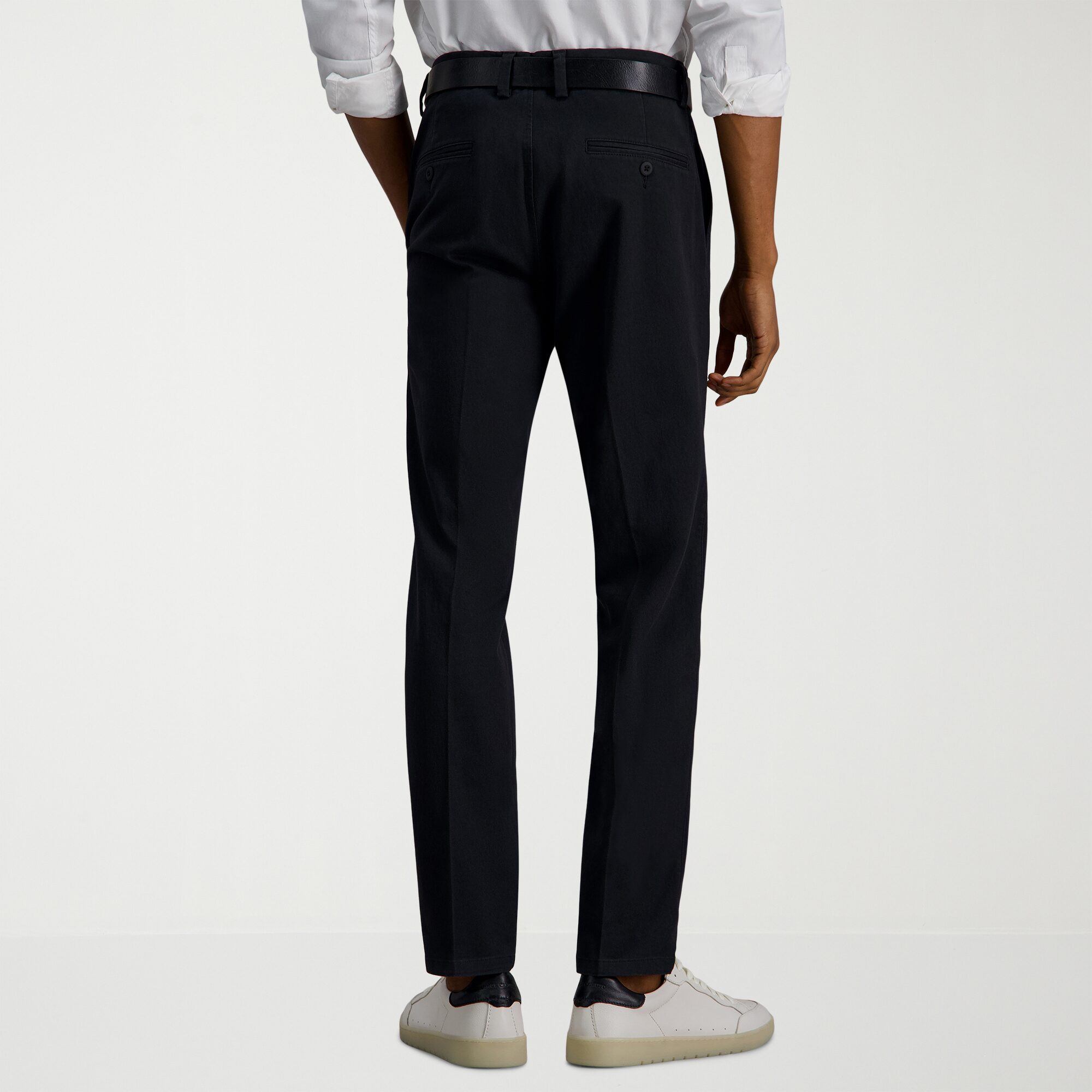 Haggar Modern Khaki Mens Slim Fit Dress Flat Front Pant