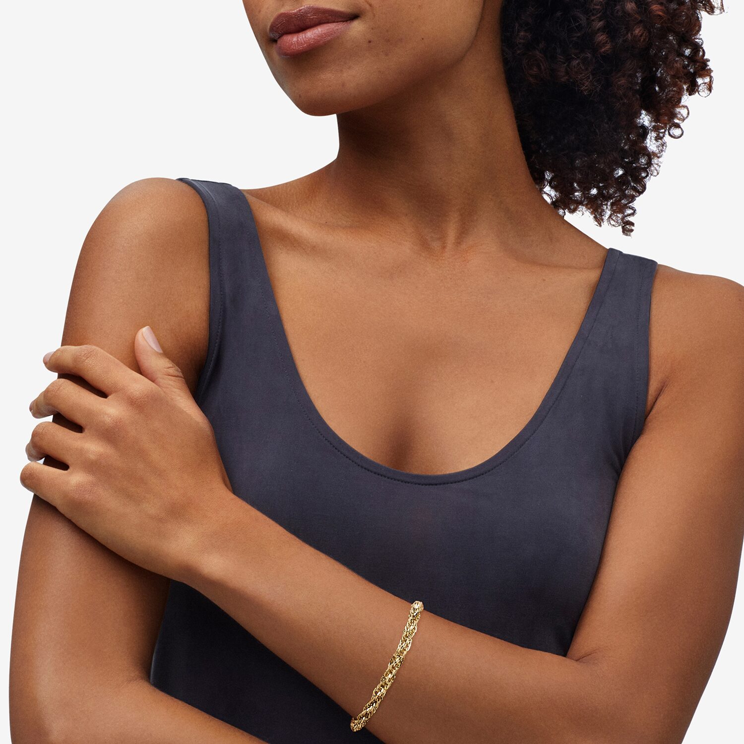 Limited Quantities! Womens 10K Gold 7.25 Inch Hollow Rope Chain Bracelet