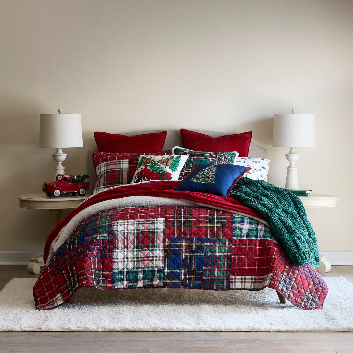 North Pole Trading Co. Holiday Plaid 3-pc. Quilt Set