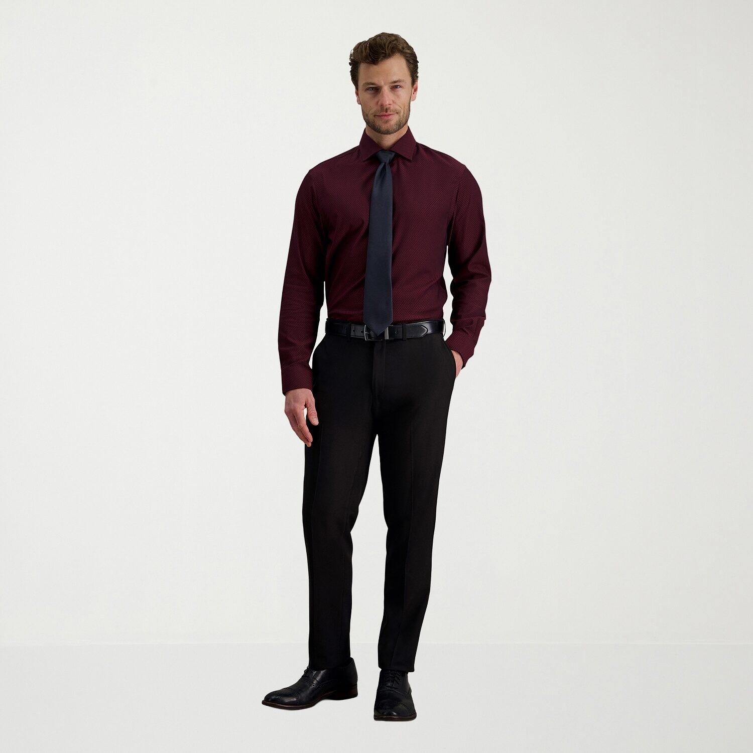Haggar Tailored Mens Modern Fit Wrinkle Free Long Sleeve Dress Shirt