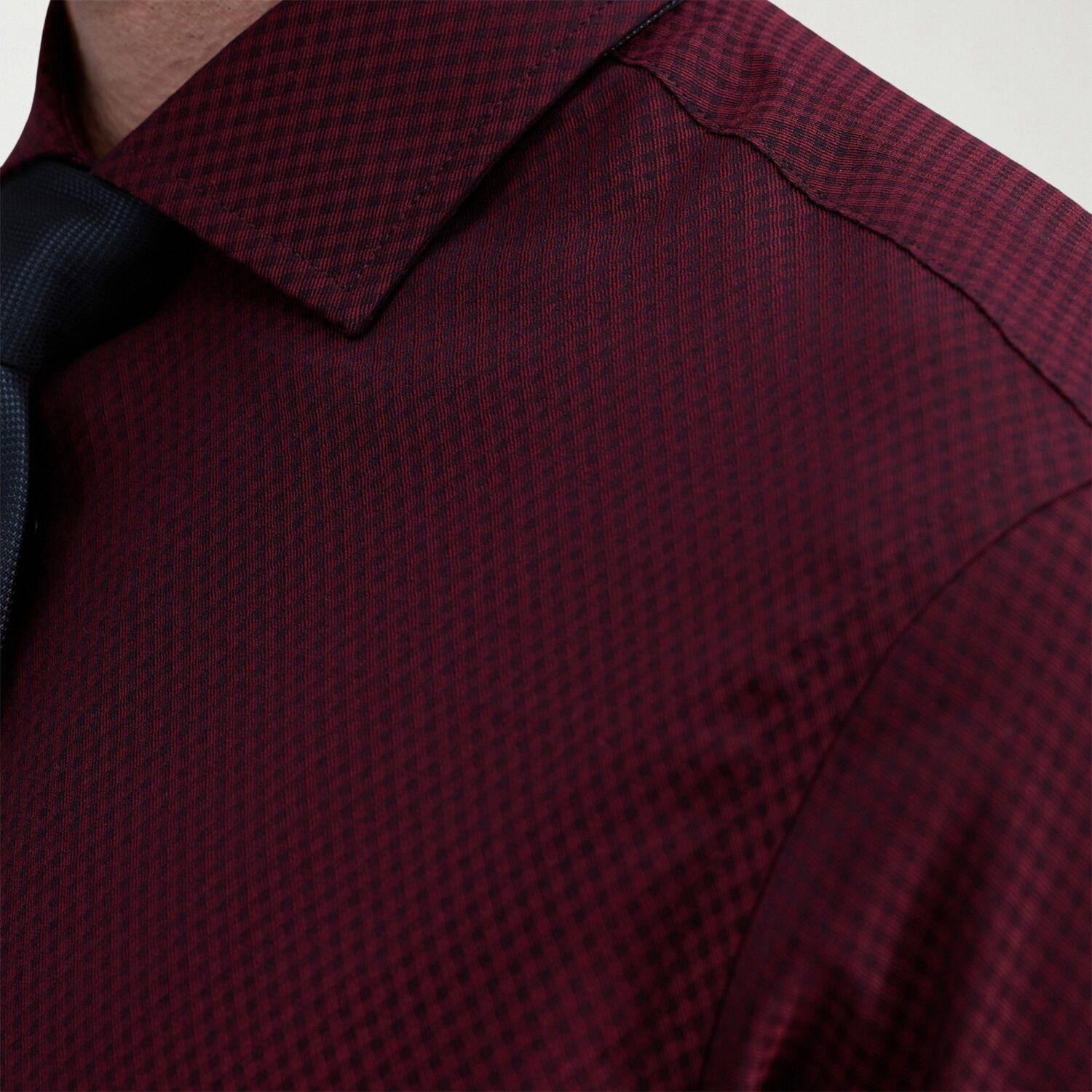 Haggar Tailored Mens Modern Fit Wrinkle Free Long Sleeve Dress Shirt