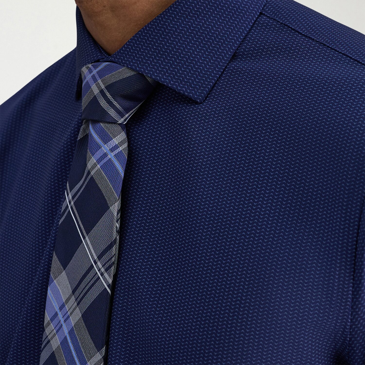 Haggar Smart Wash Mens Slim Fit Easy Care Long Sleeve Dress Shirt