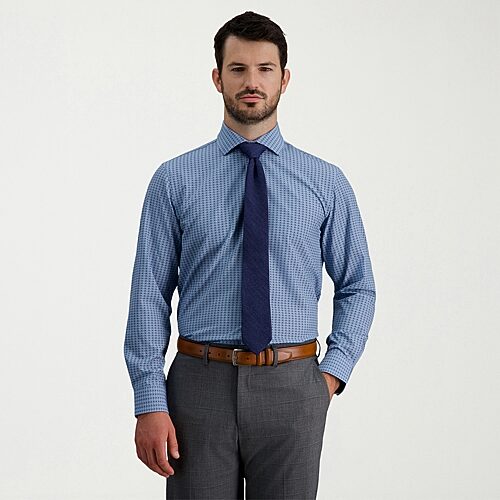 Haggar Smart Wash Mens Classic Fit Easy Care Long Sleeve Dress Shirt, 18.5 34-35, Blue