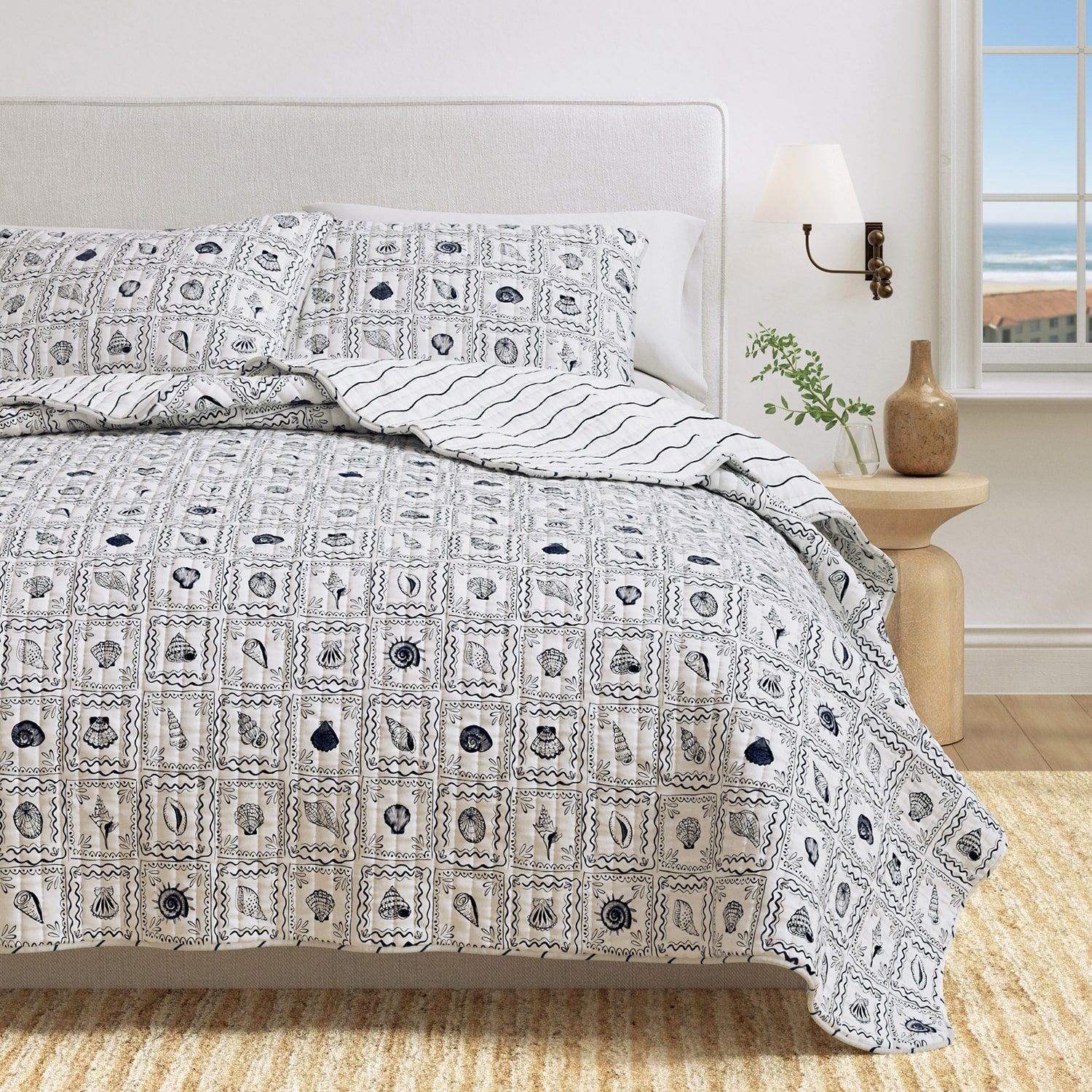 Linery Seashell Tile Reversible Quilt Set