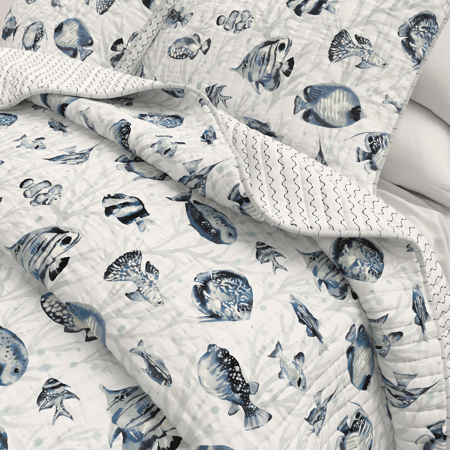 Linery Coastal Fish Reversible Quilt Set