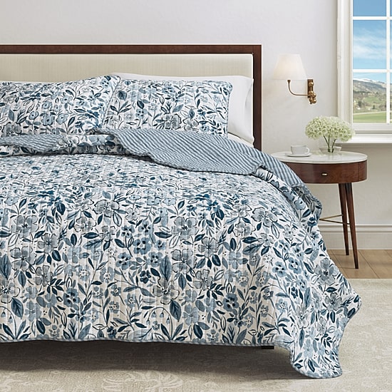 Linery Coastal Floral Bloom Reversible Quilt Set