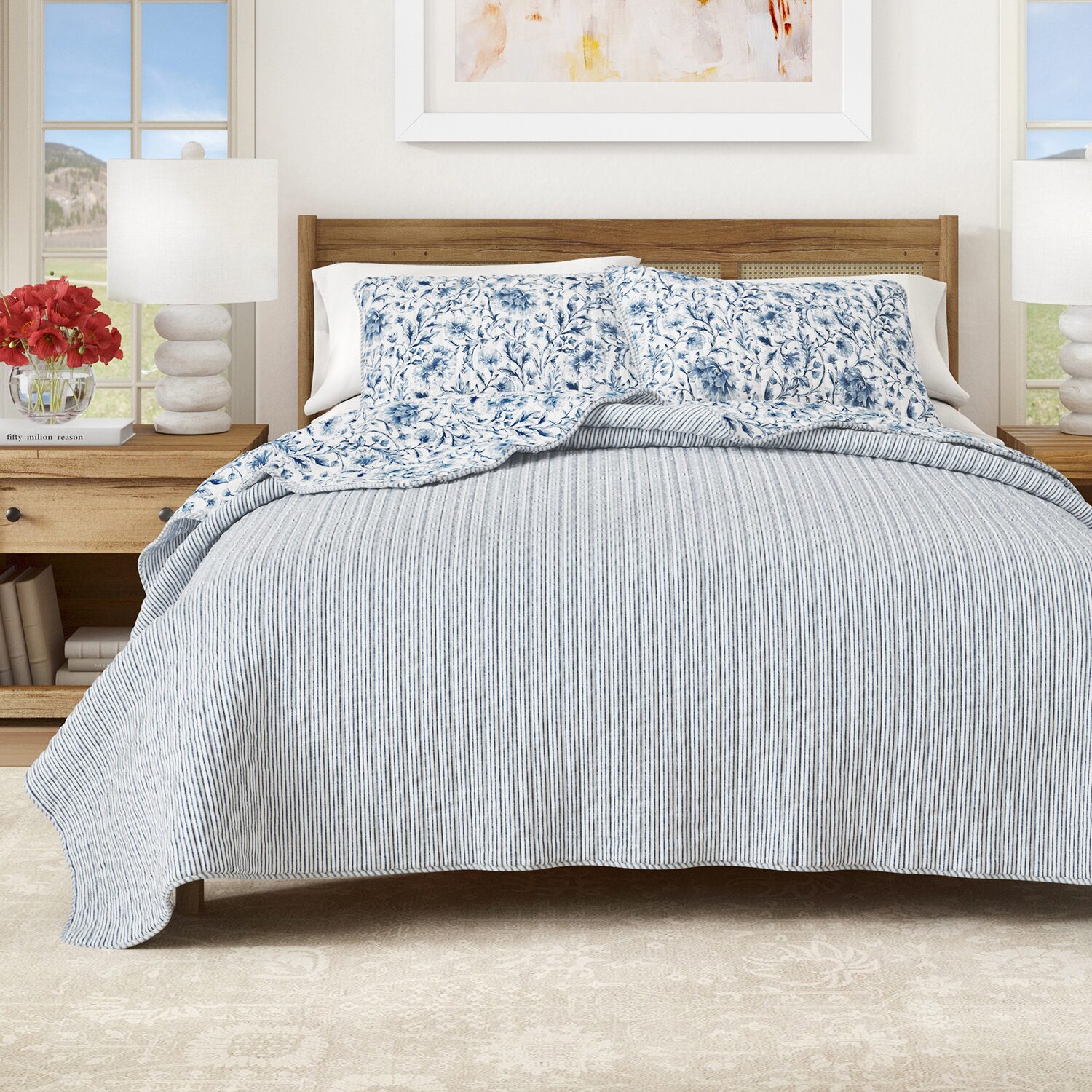 Linery Lightweight Floral Reversible Quilt Set
