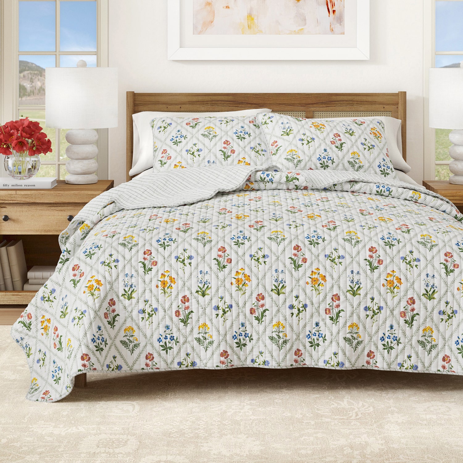 Linery Floral Lattice Reversible Quilt Set