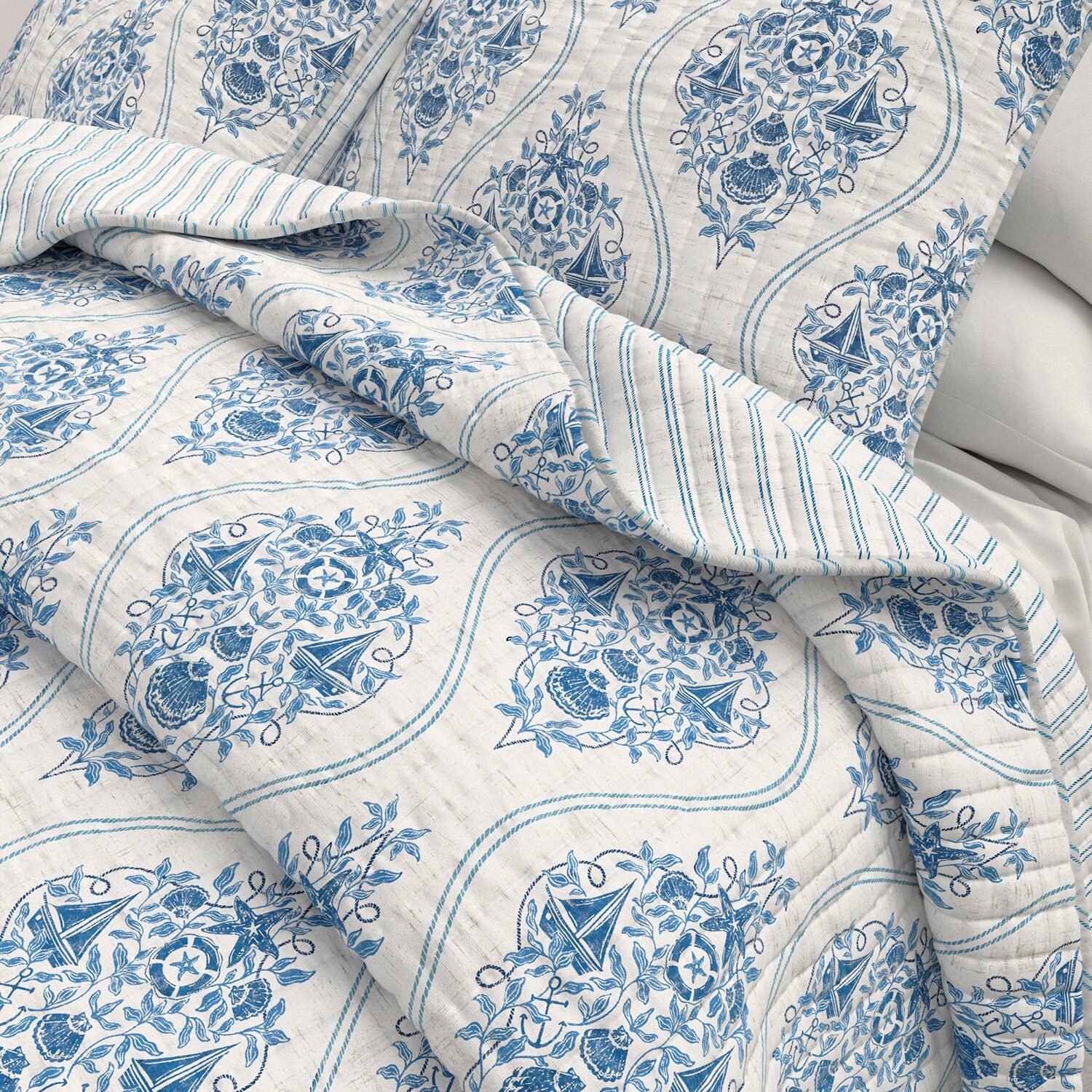 Linery Reversible Nautical Easy Care Quilt Set