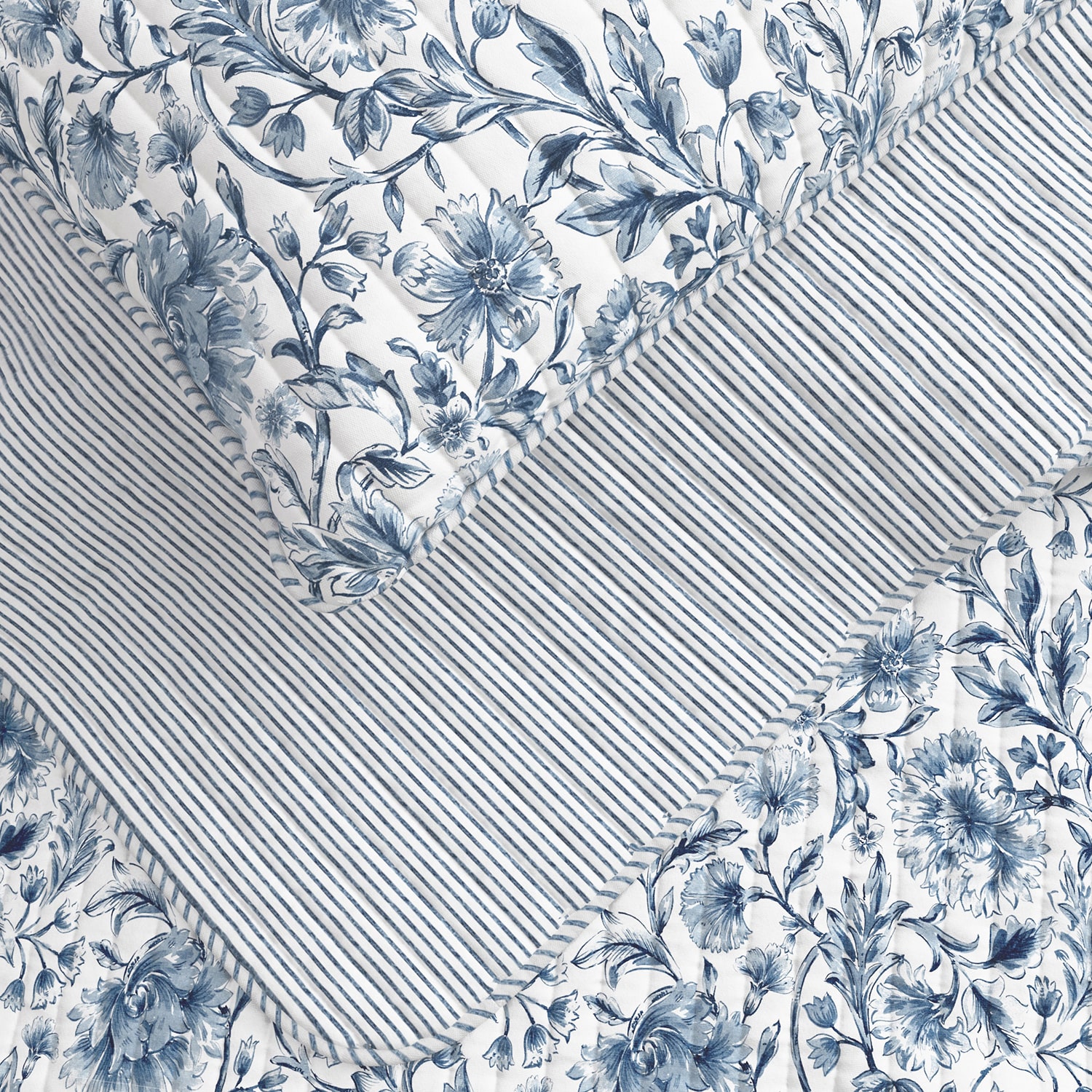 Linery Lightweight Floral Reversible Quilt Set